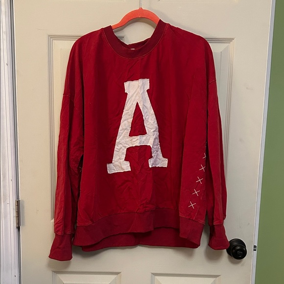 Oddi Tops - Red Sweatshirt with White Lettering